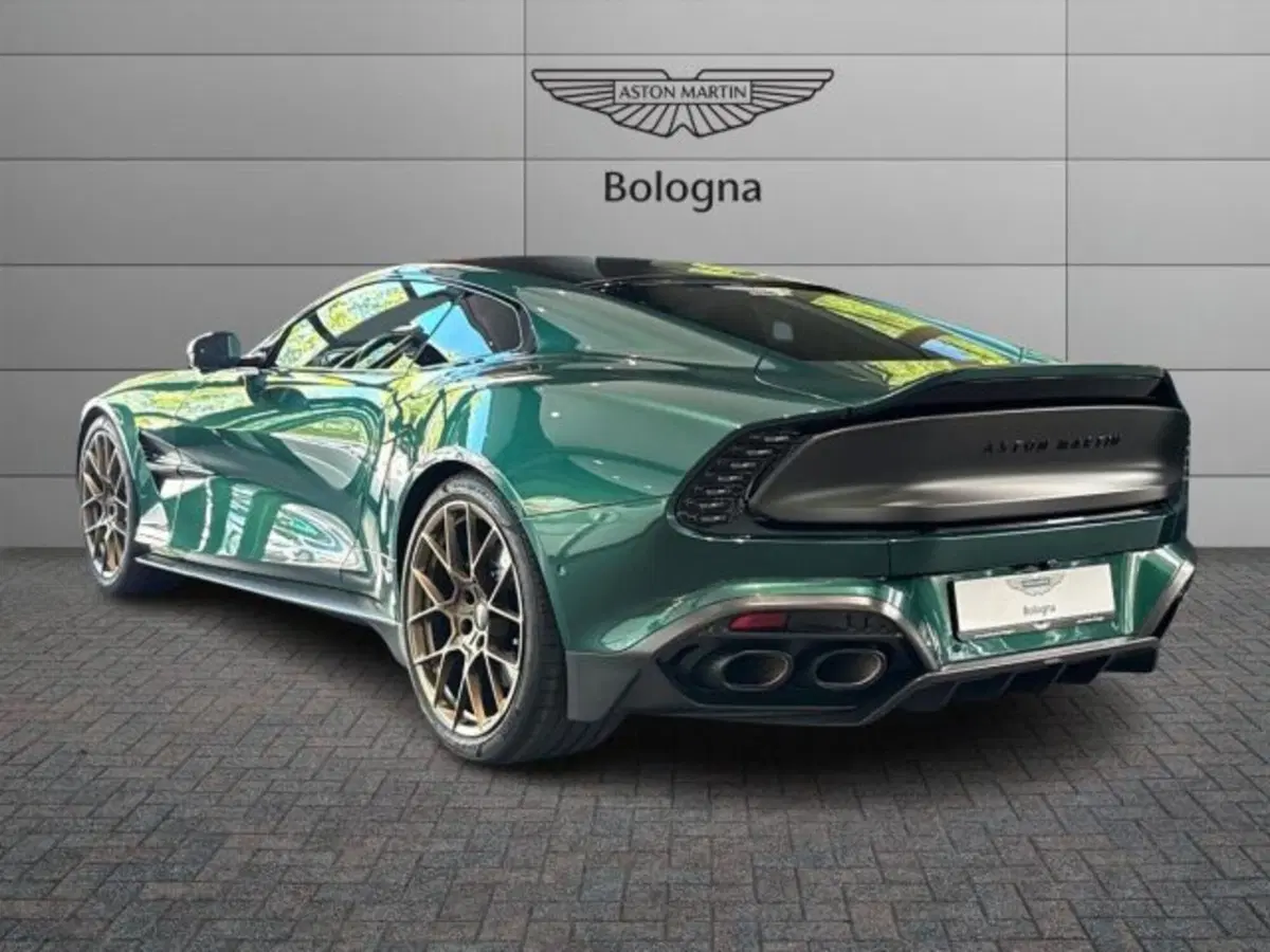 Aston Martin Vanquish usata a Bologna (5)