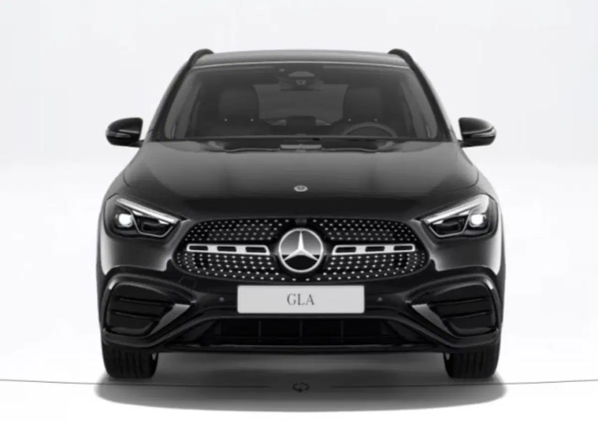 Mercedes-Benz GLA SUV nuova a Verona (3)