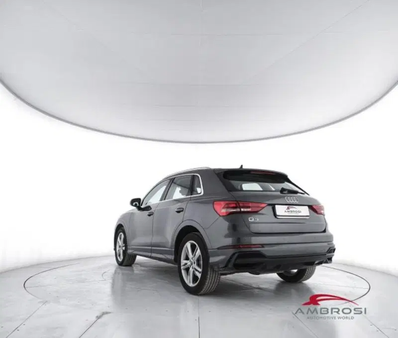 Audi Q3 Sportback usata a Perugia (4)