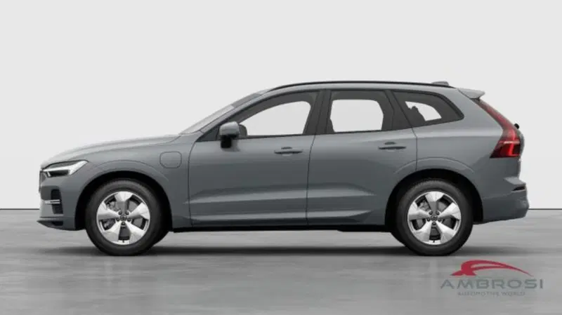 Volvo XC60 nuova a Perugia (2)
