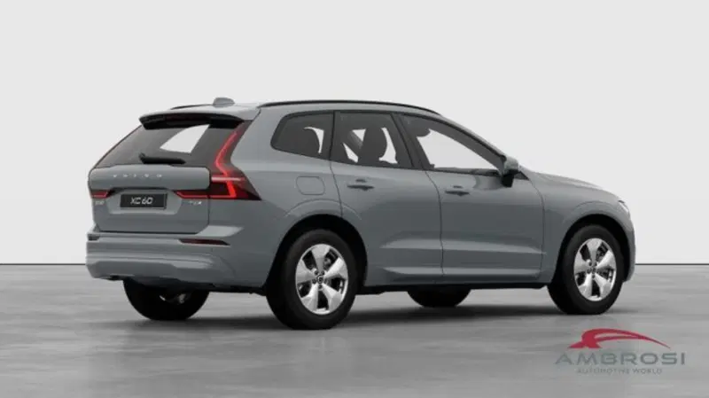 Volvo XC60 nuova a Perugia (4)