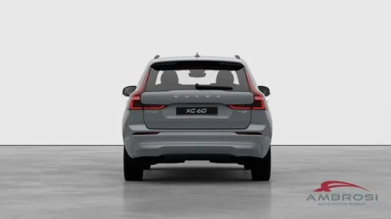 Volvo XC60 nuova a Perugia (8)