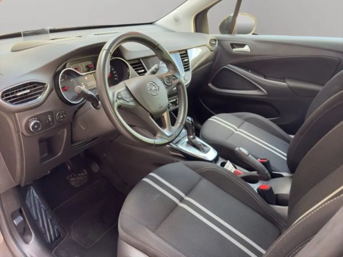 Opel Crossland usata a Perugia (9)
