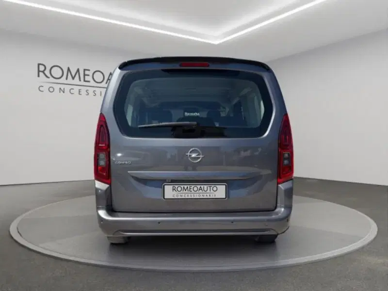 Opel Combo Life usata a Perugia (5)