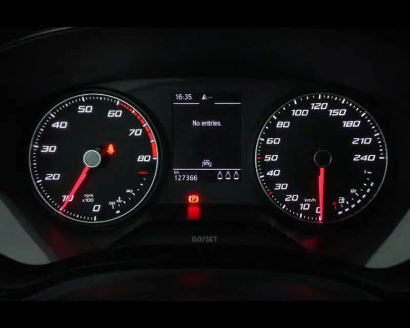 SEAT Arona usata a Bologna (11)
