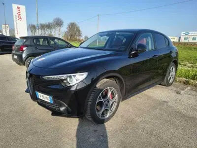 Alfa Romeo Stelvio Stelvio 2.2 Turbodiesel 210 CV AT8 Q4 Executive del 2019 usata a Castenaso