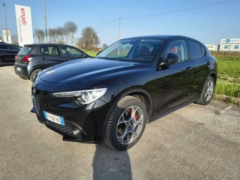 Alfa Romeo Stelvio usata a Bologna