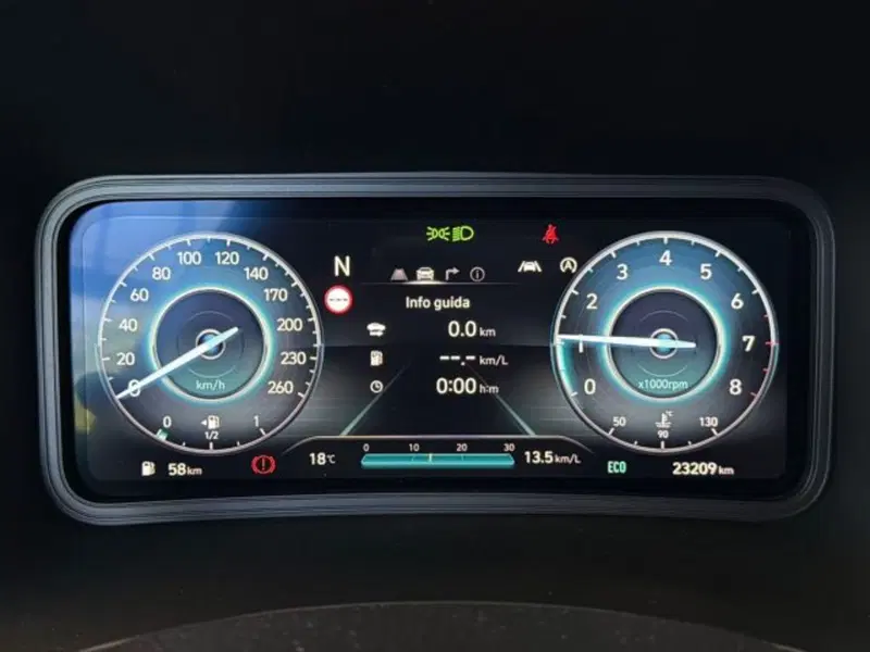 Hyundai Kona usata a Bologna (11)