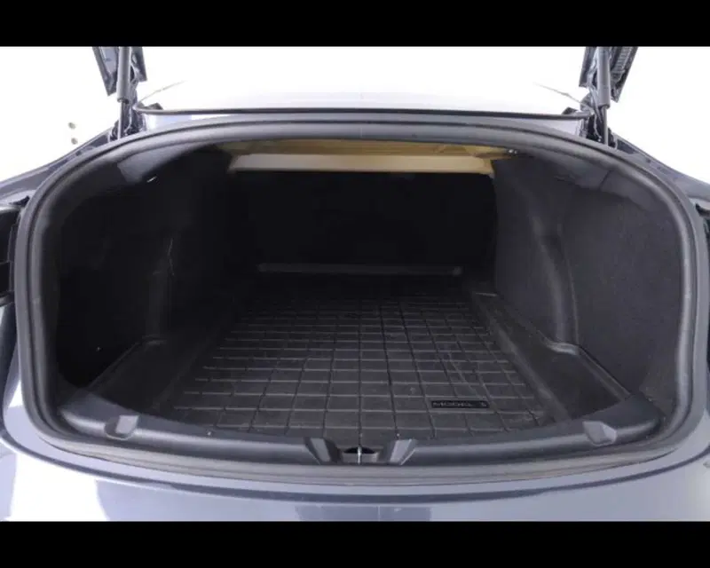 Tesla Model 3 usata a Bologna (15)