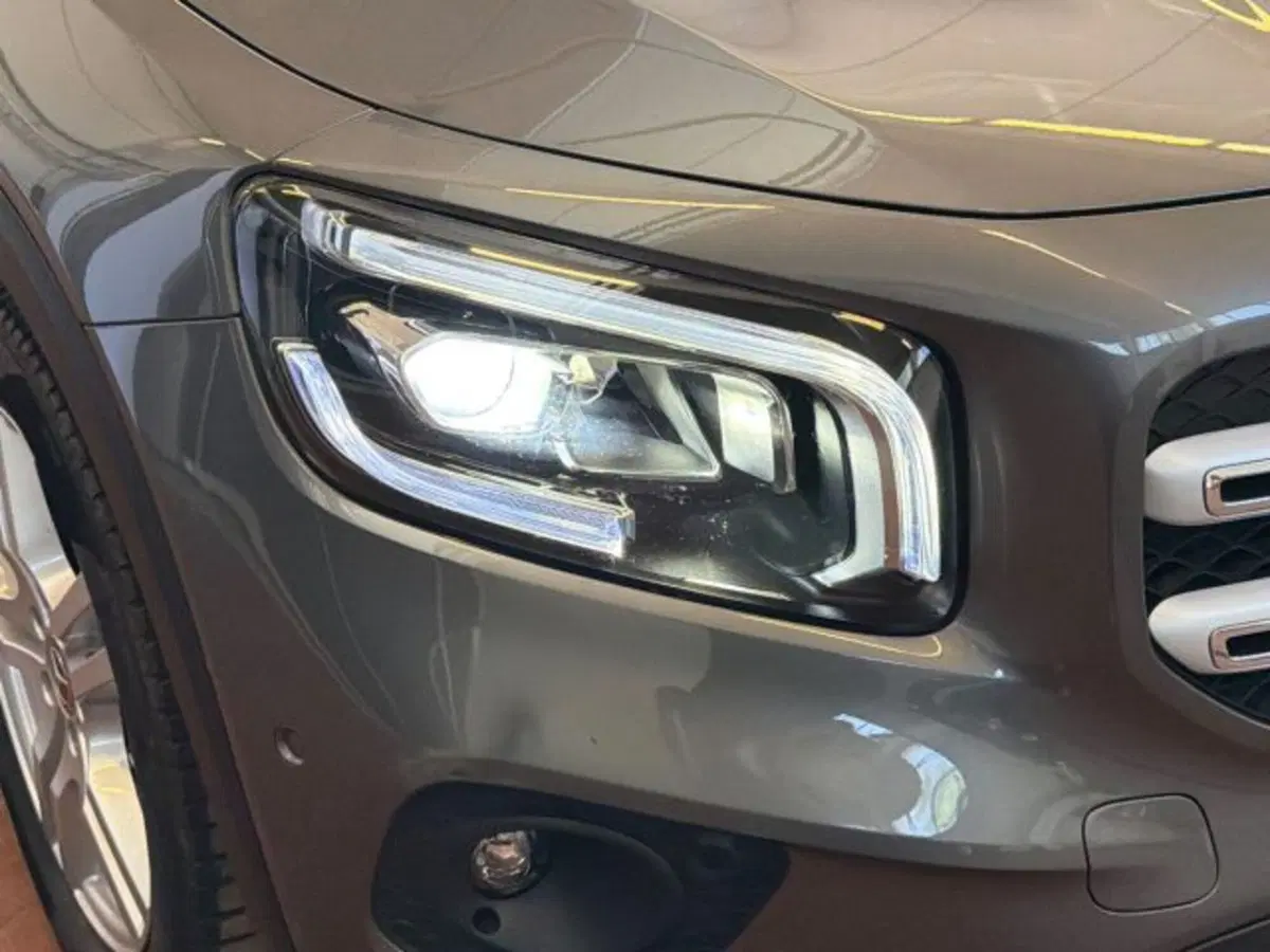 Mercedes-Benz GLB usata a Bologna (7)