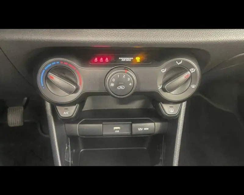 Kia Picanto usata a Bologna (11)