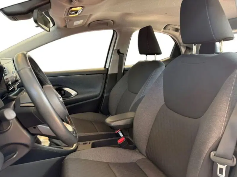 Toyota Yaris usata a Bologna (12)