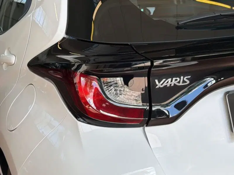 Toyota Yaris usata a Bologna (8)