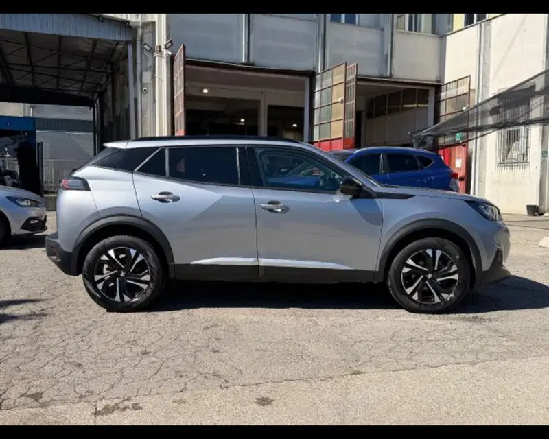 Peugeot 2008 usata a Bologna (4)