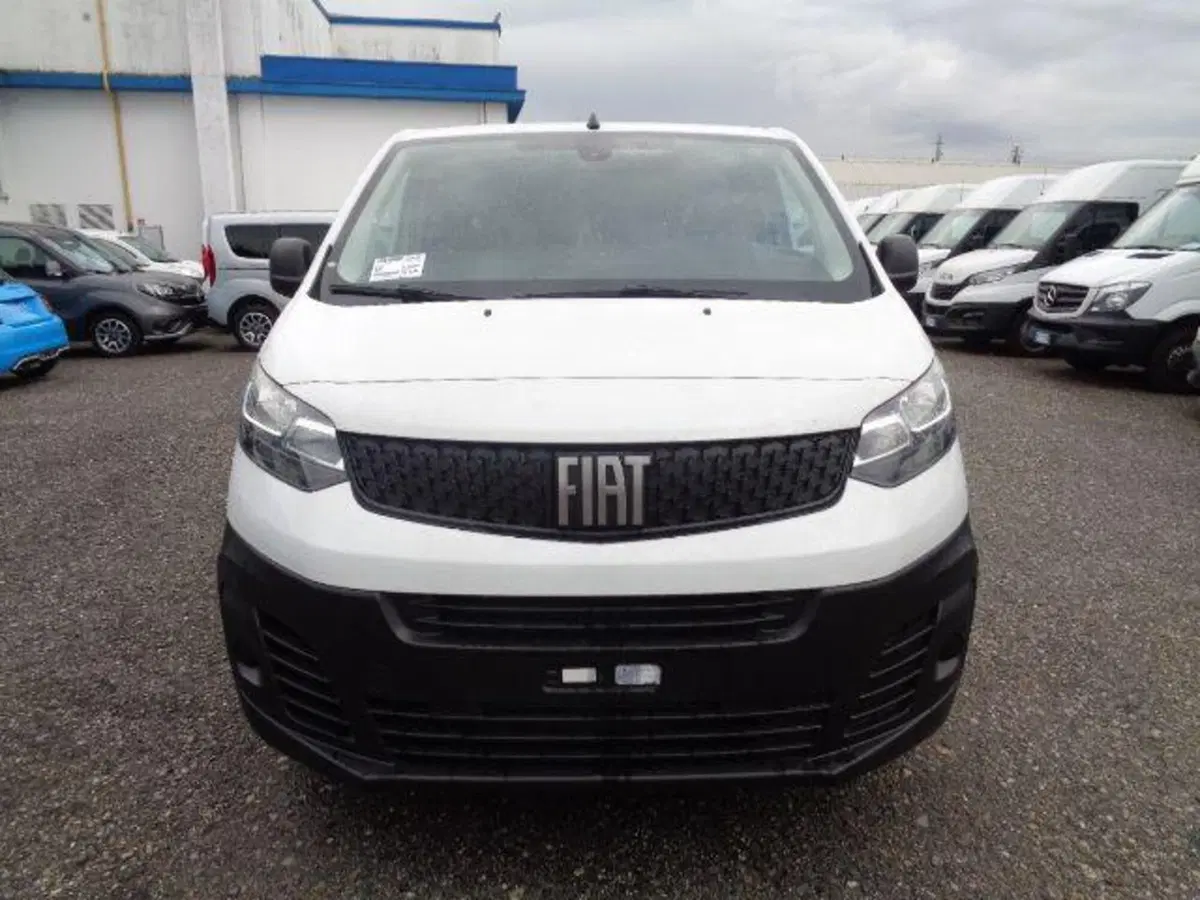 Fiat Scudo Furgone nuova a Brescia (2)