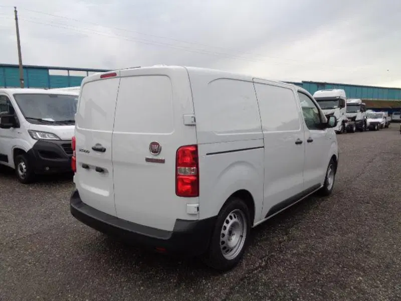 Fiat Scudo Furgone nuova a Brescia (5)