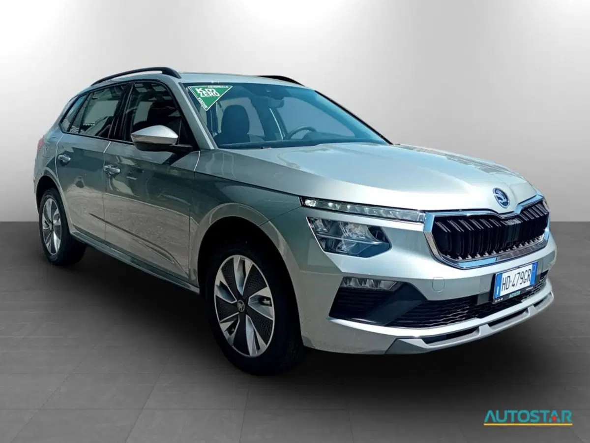 Skoda Kamiq nuova a Piacenza (3)