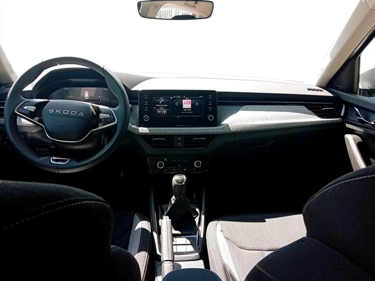 Skoda Kamiq nuova a Piacenza (9)