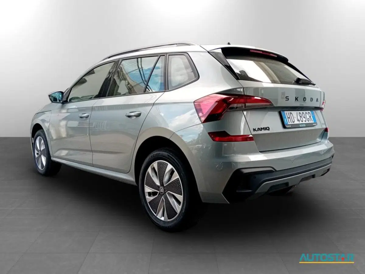 Skoda Kamiq nuova a Piacenza (4)