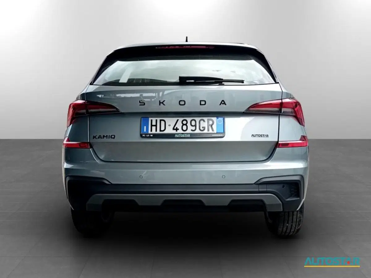 Skoda Kamiq nuova a Piacenza (5)
