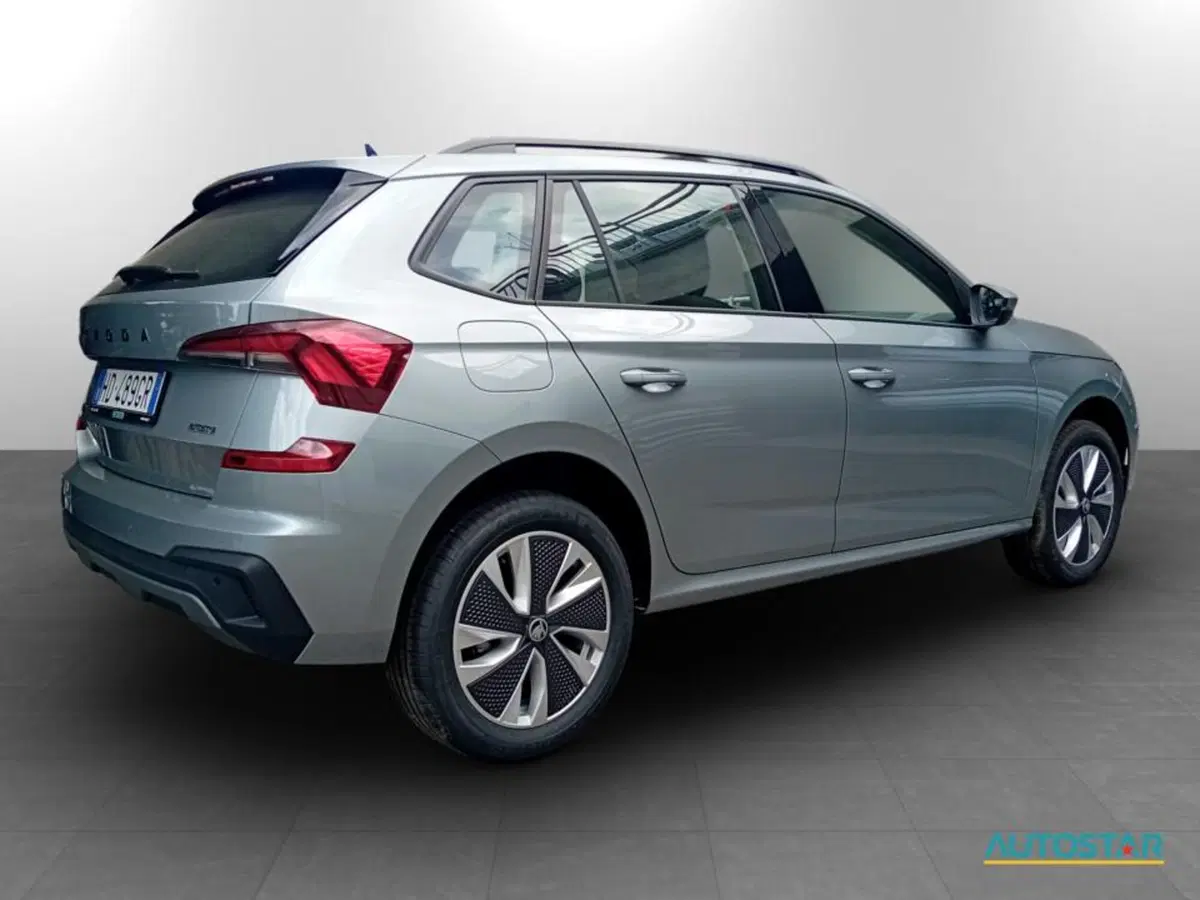 Skoda Kamiq nuova a Piacenza (6)