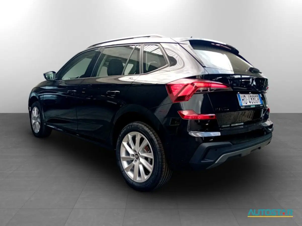 Skoda Kamiq nuova a Piacenza (4)