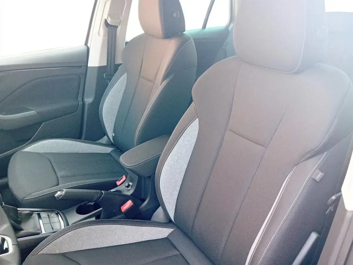 Skoda Octavia Station Wagon nuova a Piacenza (9)