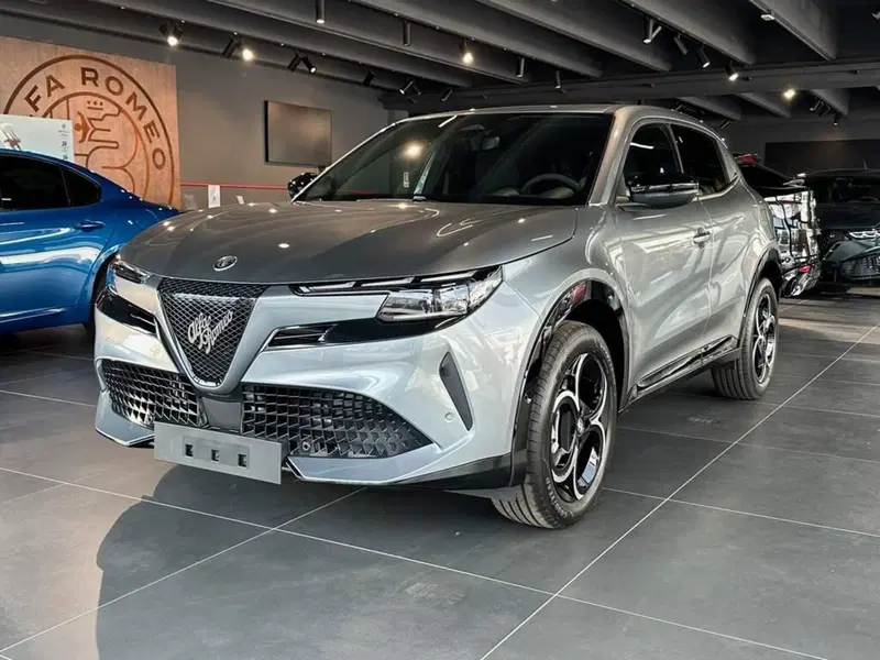 Alfa Romeo Junior nuova a Sondrio