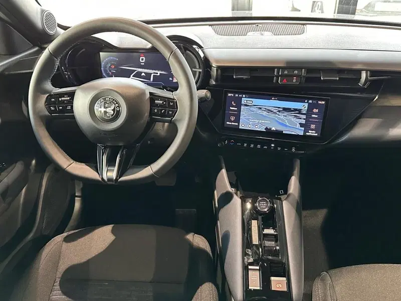 Alfa Romeo Junior nuova a Sondrio (13)