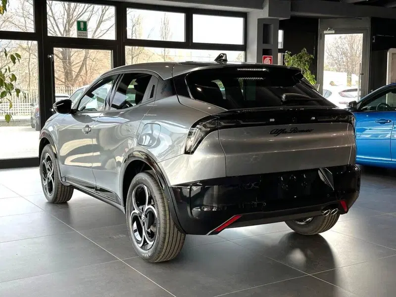 Alfa Romeo Junior nuova a Sondrio (3)