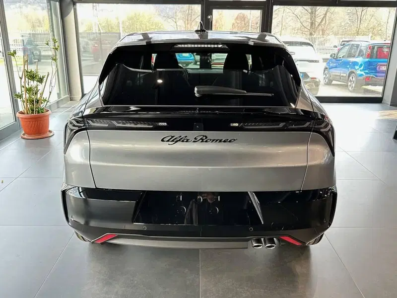 Alfa Romeo Junior nuova a Sondrio (4)