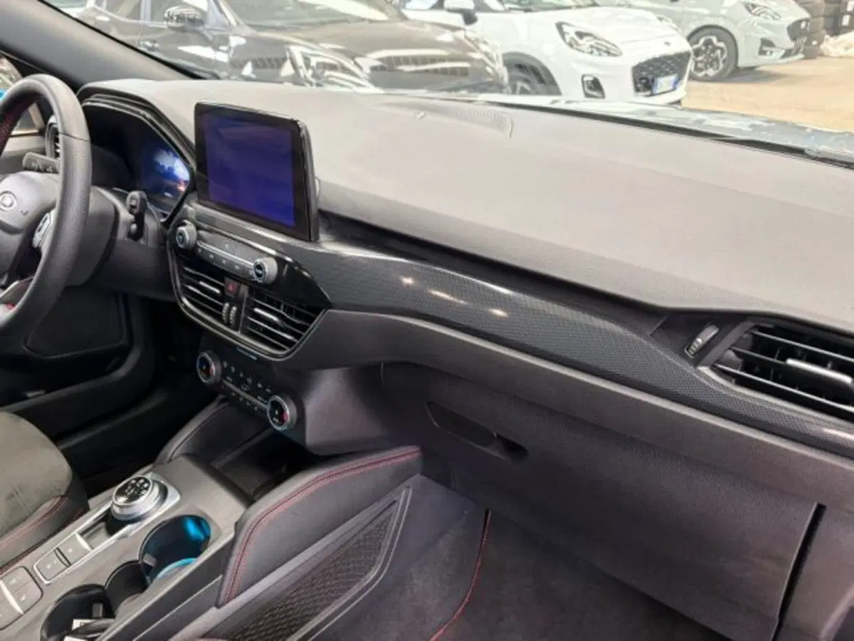 Ford Kuga usata a Lodi (8)