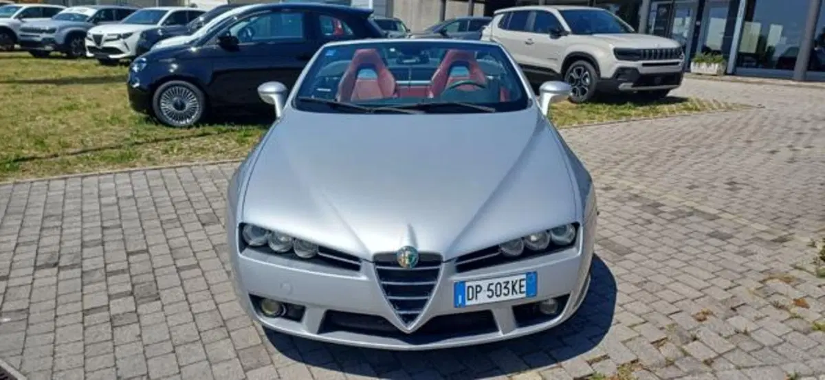 Alfa Romeo Spider usata a Padova (16)