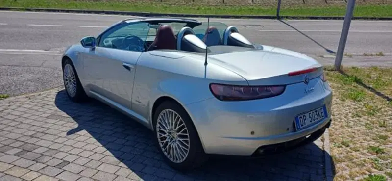 Alfa Romeo Spider usata a Padova (3)