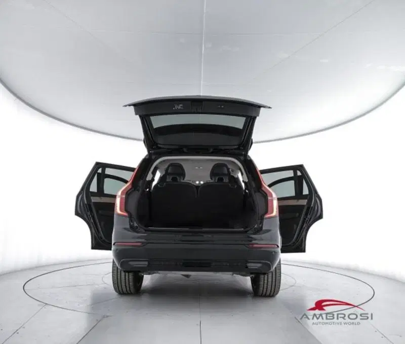 Volvo XC90 usata a Perugia (7)