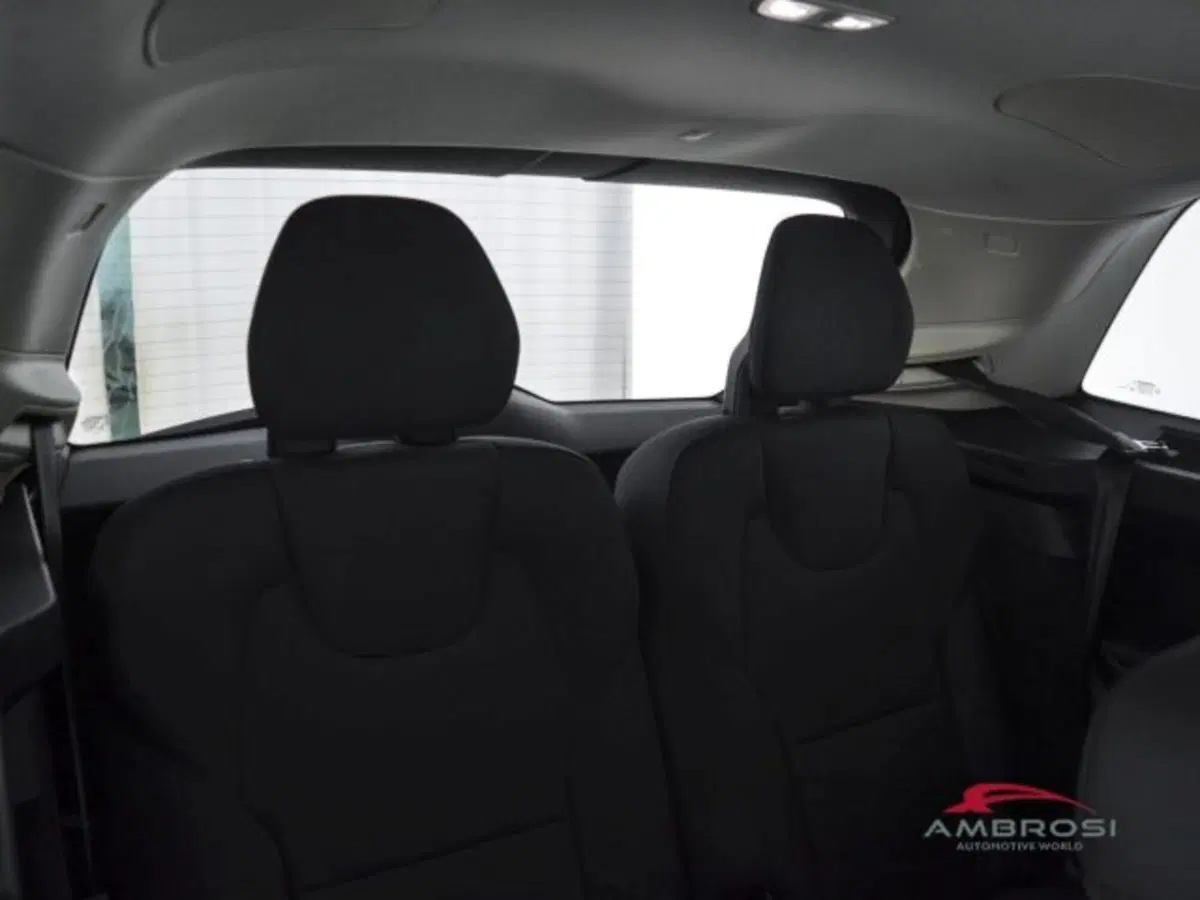 Volvo XC90 usata a Perugia (12)