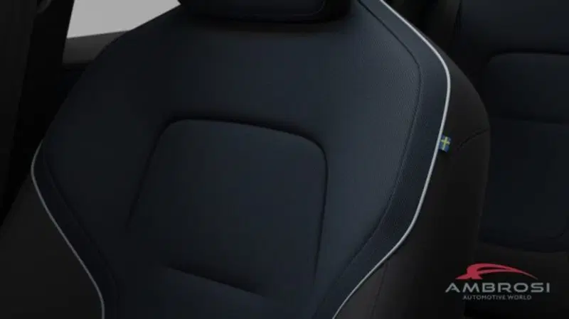 Volvo EX30 nuova a Perugia (10)