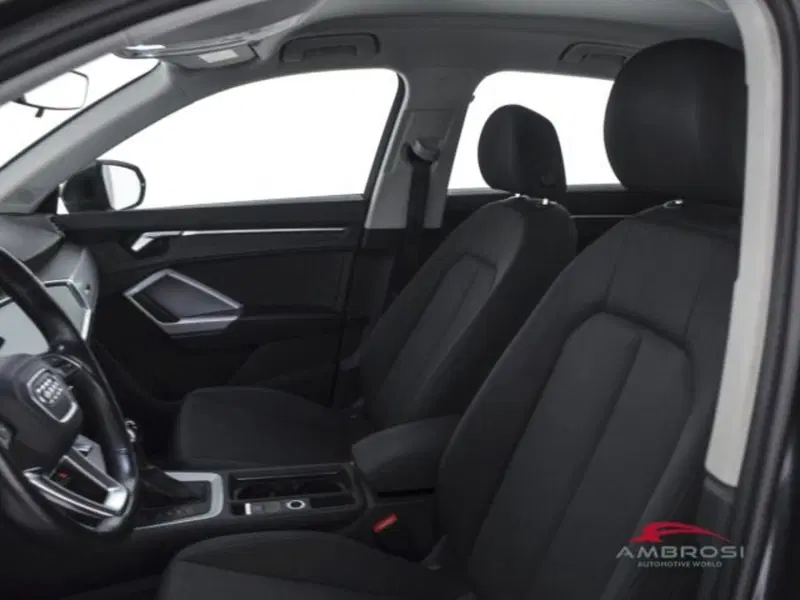 Audi Q3 Sportback usata a Perugia (9)