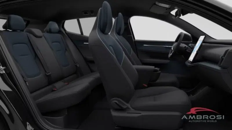 Volvo EX30 nuova a Perugia (12)