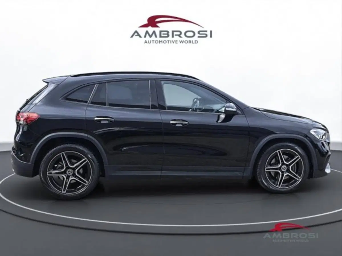 Mercedes-Benz GLA SUV usata a Perugia (5)