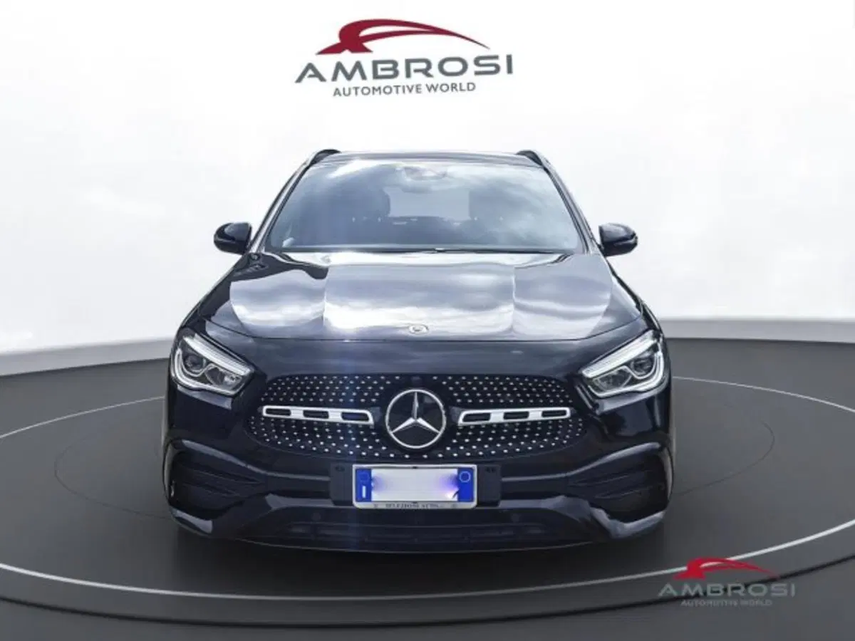 Mercedes-Benz GLA SUV usata a Perugia (7)