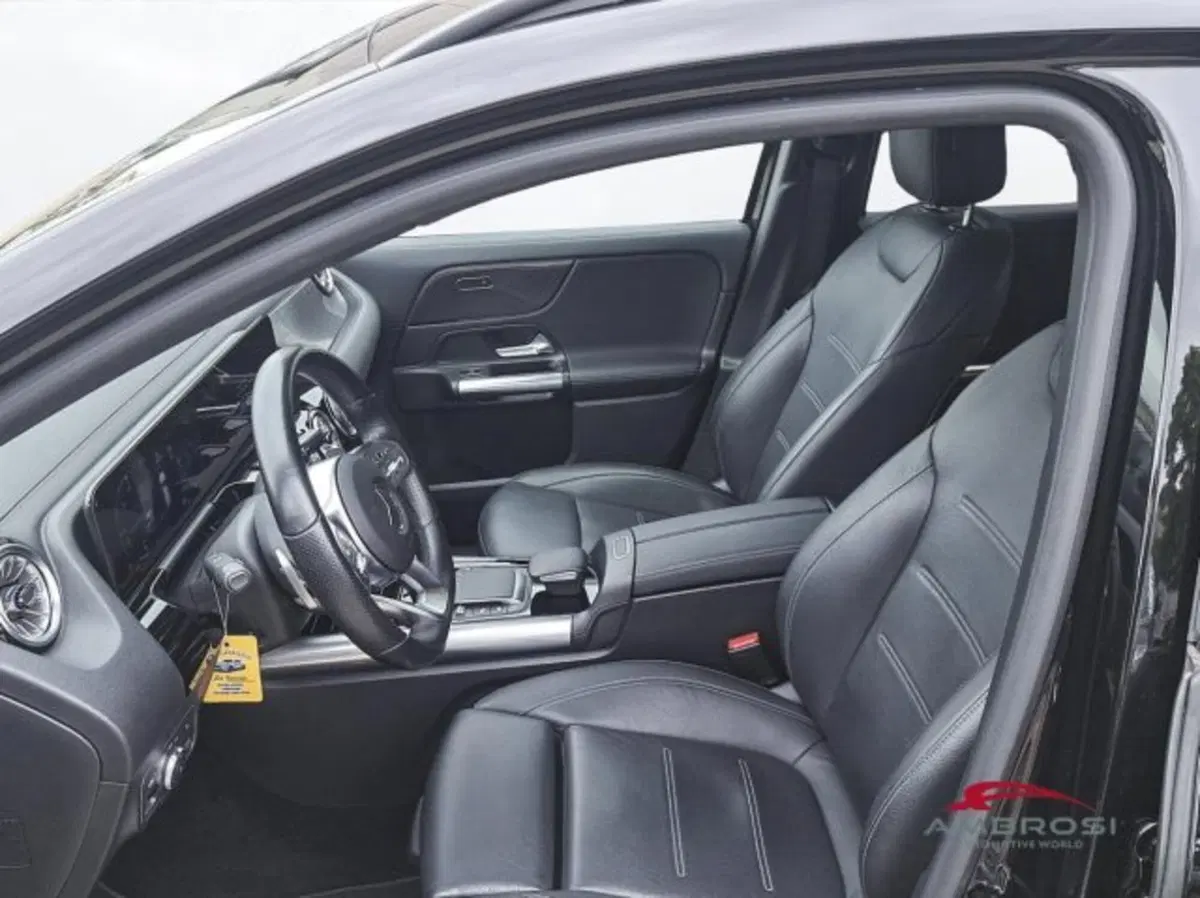 Mercedes-Benz GLA SUV usata a Perugia (9)