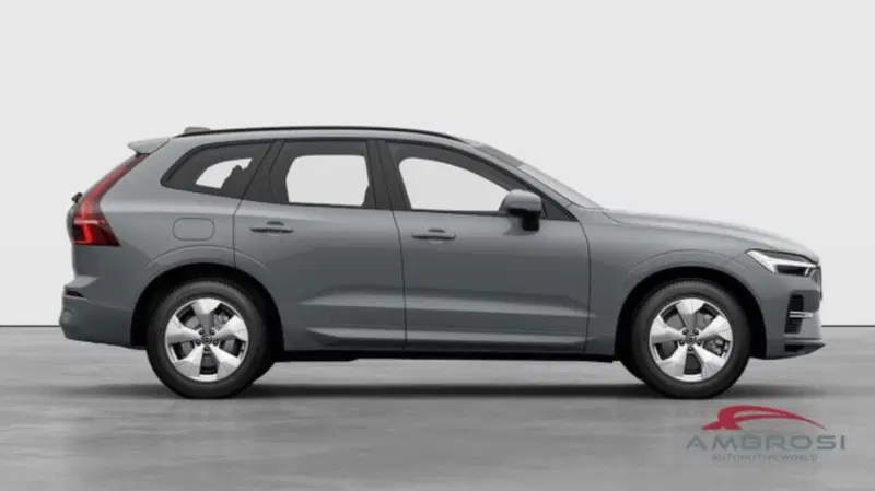 Volvo XC60 nuova a Perugia (5)