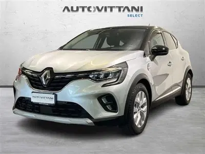 Renault Captur Full Hybrid E-Tech 145 CV Intens del 2021 usata a Como
