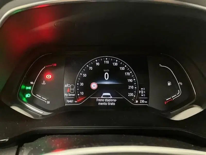 Renault Captur usata a Como (15)