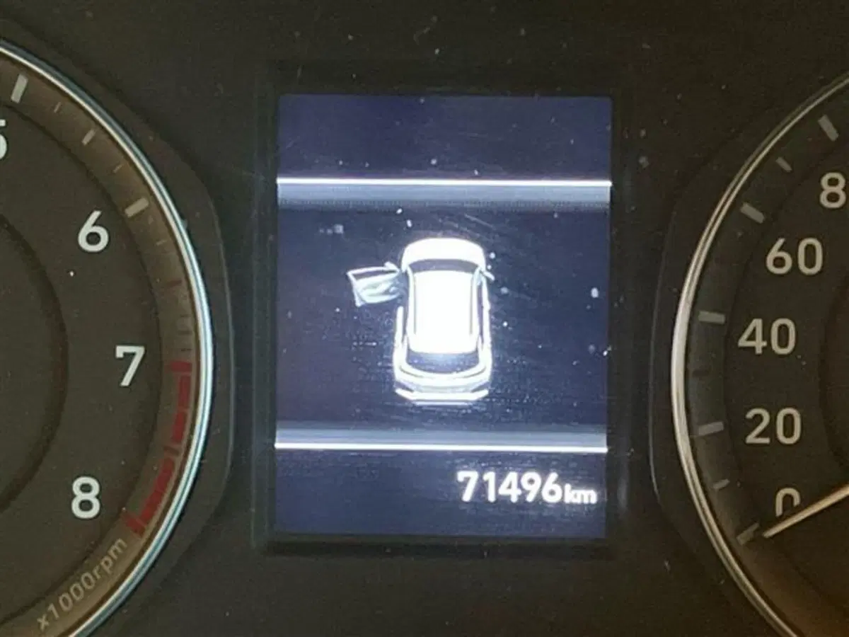 Hyundai Kona usata a Como (15)