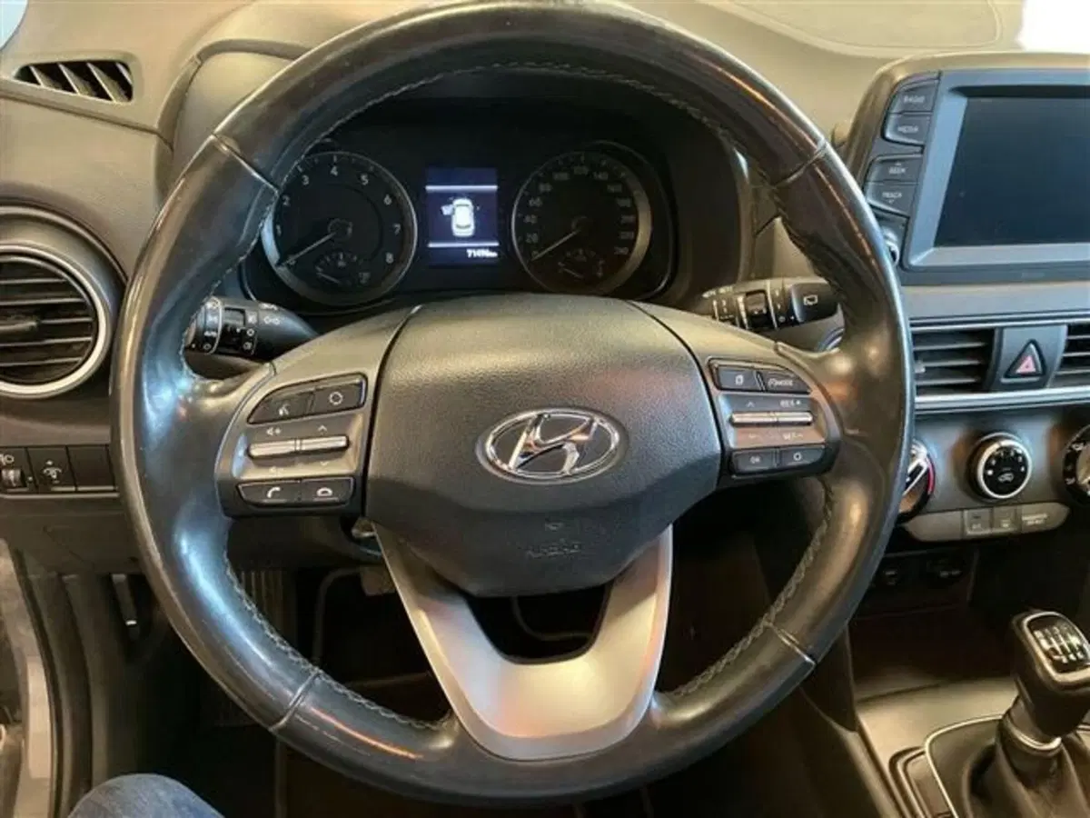 Hyundai Kona usata a Como (17)
