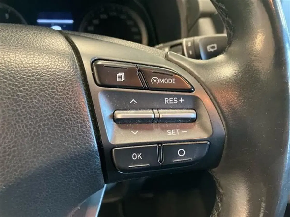 Hyundai Kona usata a Como (18)