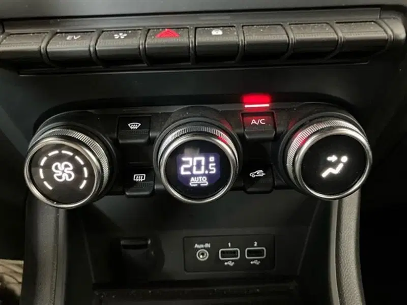Renault Captur usata a Como (20)