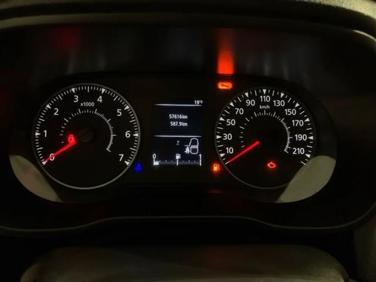 Dacia Duster usata a Como (15)